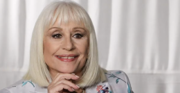 "Pedro" di Raffaella Carrà ottiene il disco di Platino 
