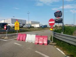 Senso unico, cittadini in attesa