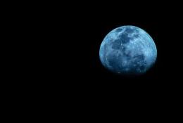 Occhi al cielo, arriva la "Superluna Blu"