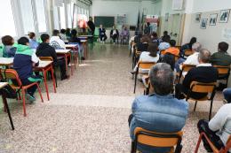 Se esci da questa scuola lavori subito
