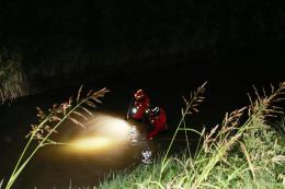 Pescatore scompare, ricerche e angoscia