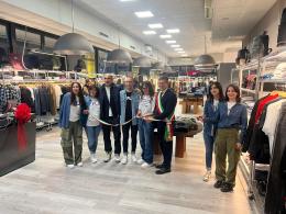 Brindisi alla Replay per i suoi primi 25 anni!
