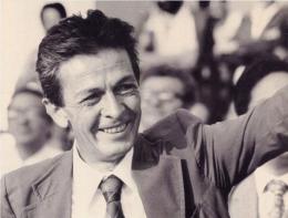 UN  ONORE AD ENRICO BERLINGUER