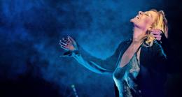 Irene Grandi: Tre decenni di musica e reinvenzione