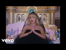 Sabrina Carpenter e il terremoto nella diocesi di Brooklyn