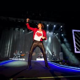 Gianna Nannini: la regina del rock italiano inaugura il suo tour europeo 