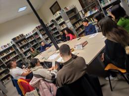 Tra il possesso e la libertà