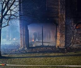 Inferno di fiamme, distrutto il campus di H-Farm