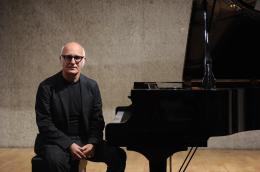 Ludovico Einaudi incanta Venezia: il tour mondiale fa tappa in Piazza San Marco