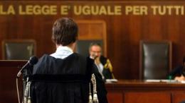 Bacia una 13enne: uomo di 54 anni condannato