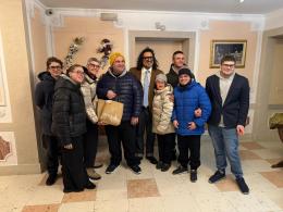 Alessandro Borghese incontra i ragazzi del ristorante Èpperte’