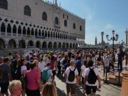 Torna "Su e Zo per i Ponti di Venezia"  