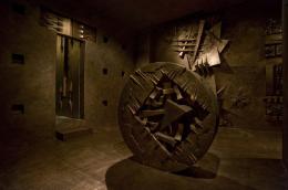 Riapertura del Labirinto di Arnaldo Pomodoro a Milano: un viaggio da scoprire