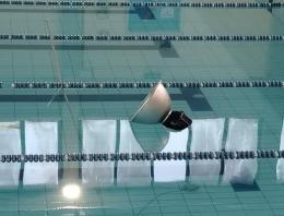 Tragedia sfiorata in piscina, cade un faro e ferisce un bimbo