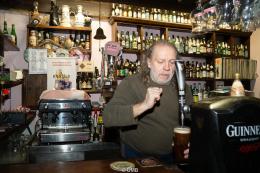 L’Old Pub riapre e fa il pienone