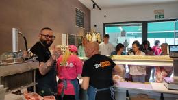 Apertura col botto per la macelleria “Zio Musso" 