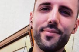 Matteo muore in auto, feriti la moglie e il suo bimbo