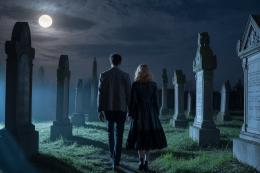 Sesso e droga al cimitero: rabbia e choc