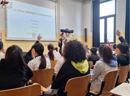 A lezione con i Carabinieri 