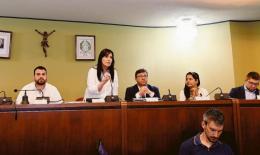 Variazione da 2 milioni, sì unanime
