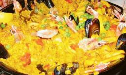 Shopping al sapore di paella