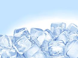 Ghiaccio facile: il business che sfida il caldo