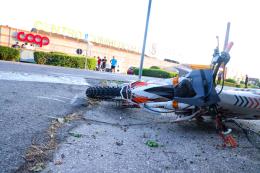 Spaventoso incidente, grave 22enne