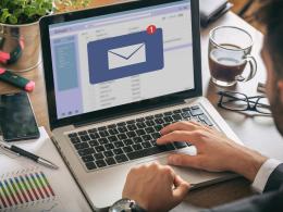Gaffe  virale: scrive al prof con ChatGpt 