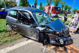 Spaventoso incidente al solito incrocio