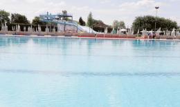 Piscina tra lavori e concessione