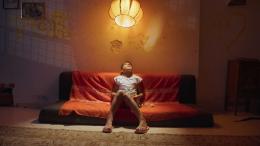 “Il Castello Indistruttibile”: l’ultima estate di infanzia tra giochi e macerie