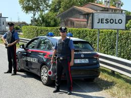 Aggredisce la compagna: arrestato un 51enne