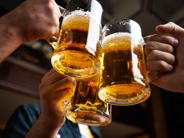 E' tracollo della birra,  giù del  35%