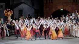 Carmen accende l’Arena: 150 anni di Bizet e 30 di Zeffirelli in un rito collettivo