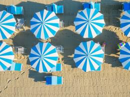 La spiaggia è “no kids”