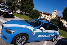 La polizia abbraccia il Delta