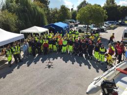 Volontari in azione tra terra e mare