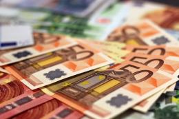 Aumenti in arrivo per i dipendenti degli enti locali
