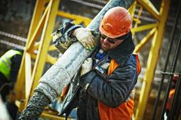 Sicurezza sul lavoro, mediatori per operai stranieri
