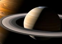 La luna di Saturno che fa sognare
