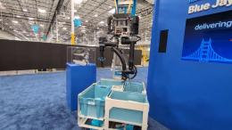 Amazon presenta i "magazzinieri” robot
