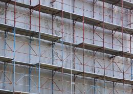 Ditta e condominio responsabili se i ladri entrano
