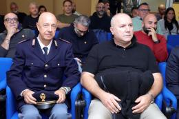 Un super "buona vita" a due grandi poliziotti!