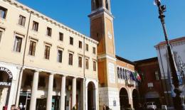 Una nuova facciata per il Comune