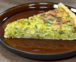 TORTA SALATA DI BRIE E PORRI