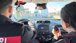 Inseguimento da paura, poi l'arresto