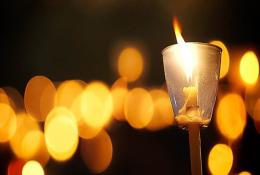 Morti sul lavoro, lunedì la fiaccolata