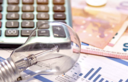 Bollette luce 2026: arriva un bonus da 55 euro
