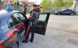 Rubava nelle case, arrestata