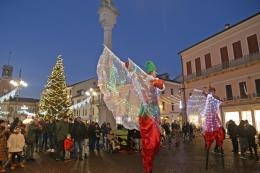 Il centro di Rovigo immerso nel clima di festa